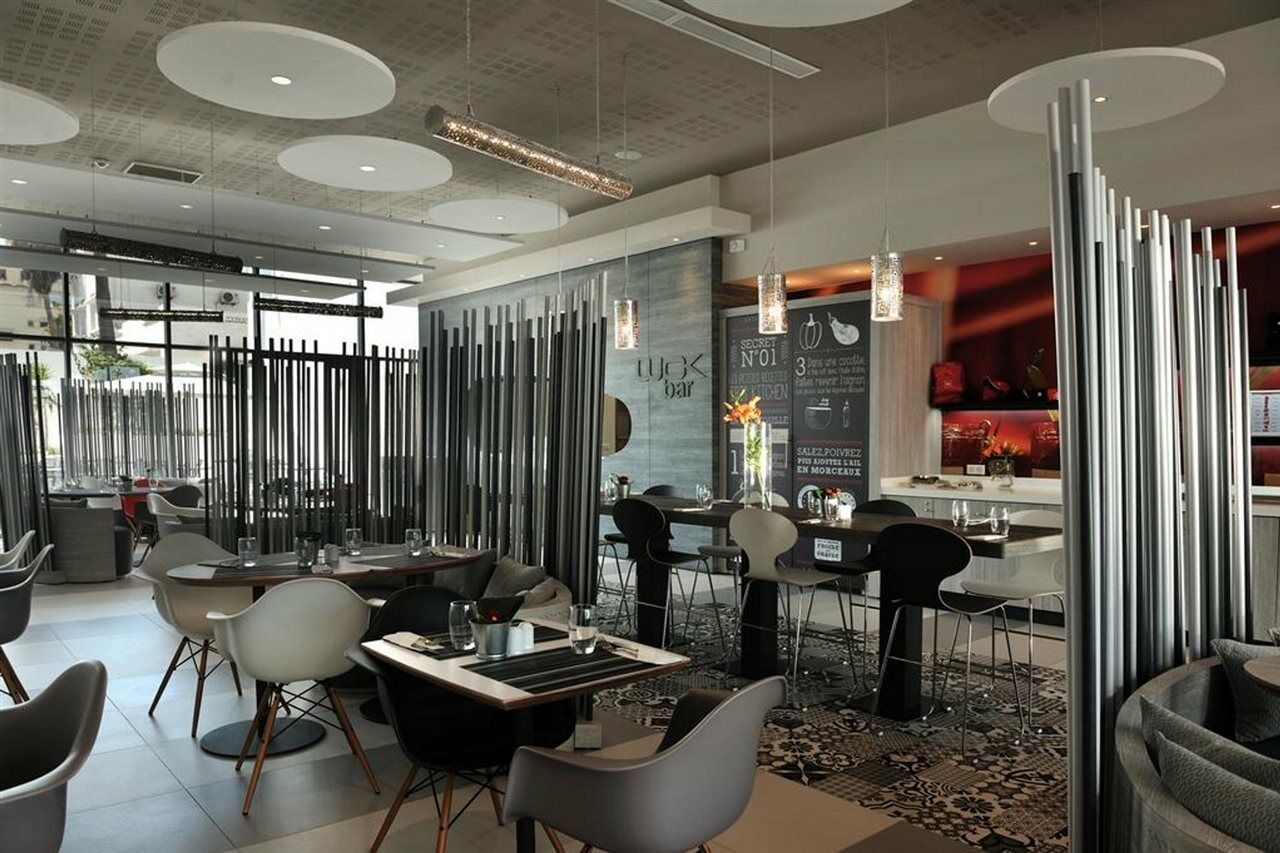 Ibis Casa Voyageurs Hotel 3*