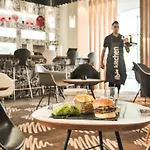Ibis Casa Voyageurs